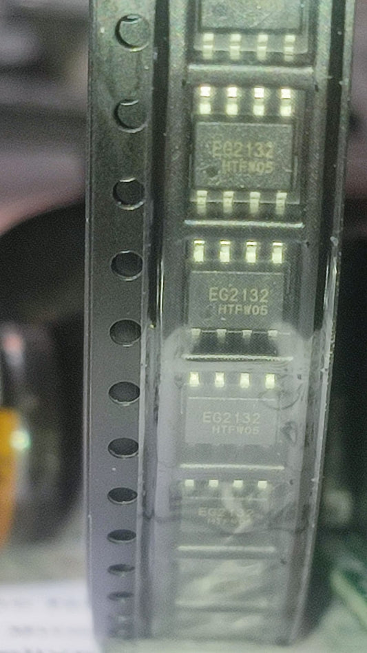 EG2132 SOP8 EG Micro MOSFET Gate Driver 2132 ETA1898