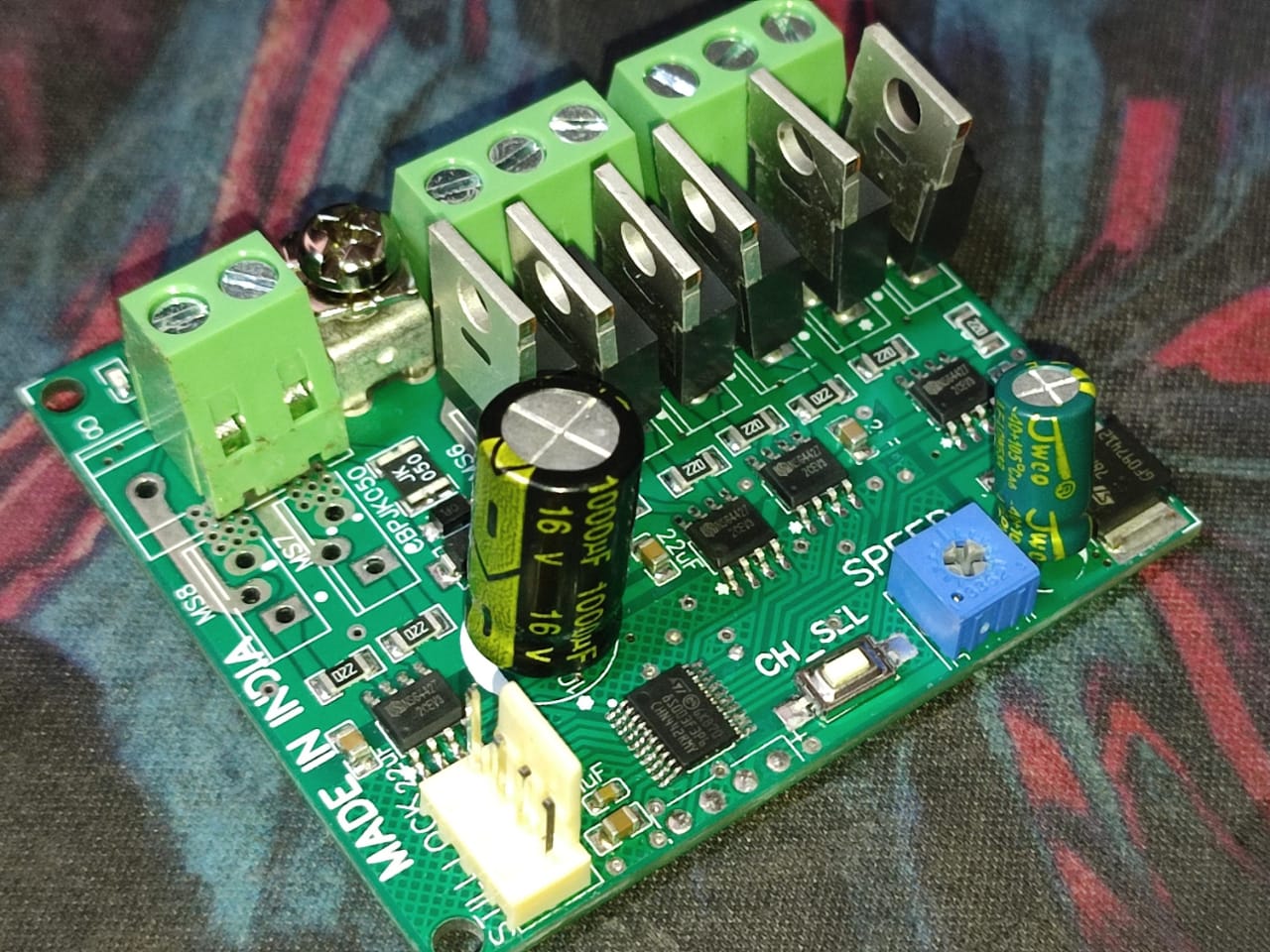 DC Design Chaser 30A 6 / 5 /4 Channel 7-15V DC  ET11270