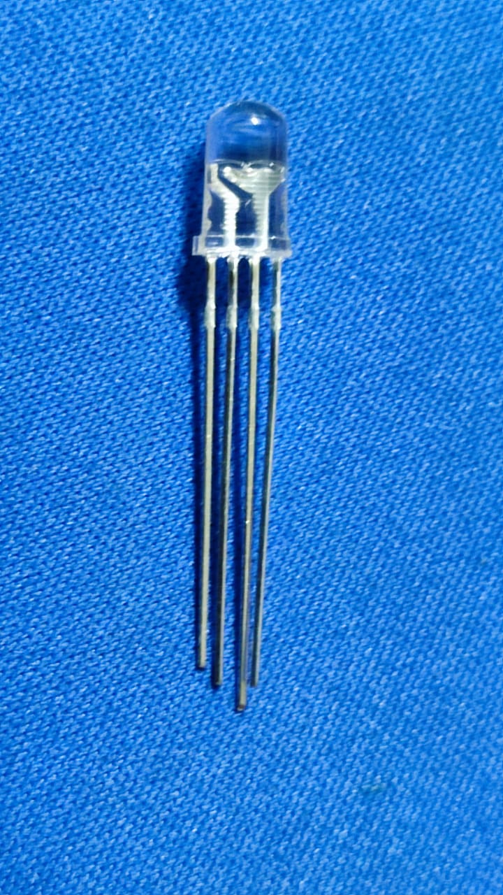 RGB LED 5MM CLEAR ROUND COMMON ANODE CA ET7047