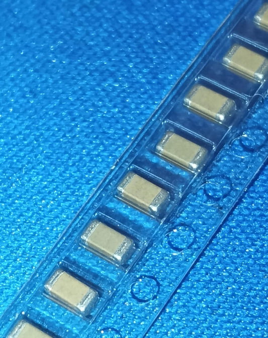 4.7nF 1kV 1206B472K102NT 1206 FH X7R ±10% MLCC SMD ETA2366