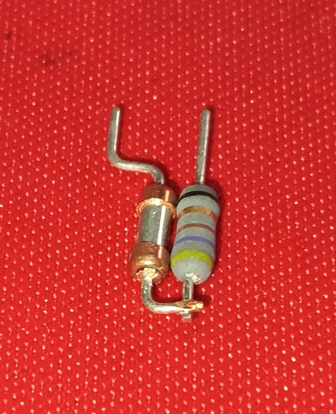 470 ohm 0.5w Fuse Resistor FRN1/2W470RJFuse TyoHM  500mW ±5% ETA2778