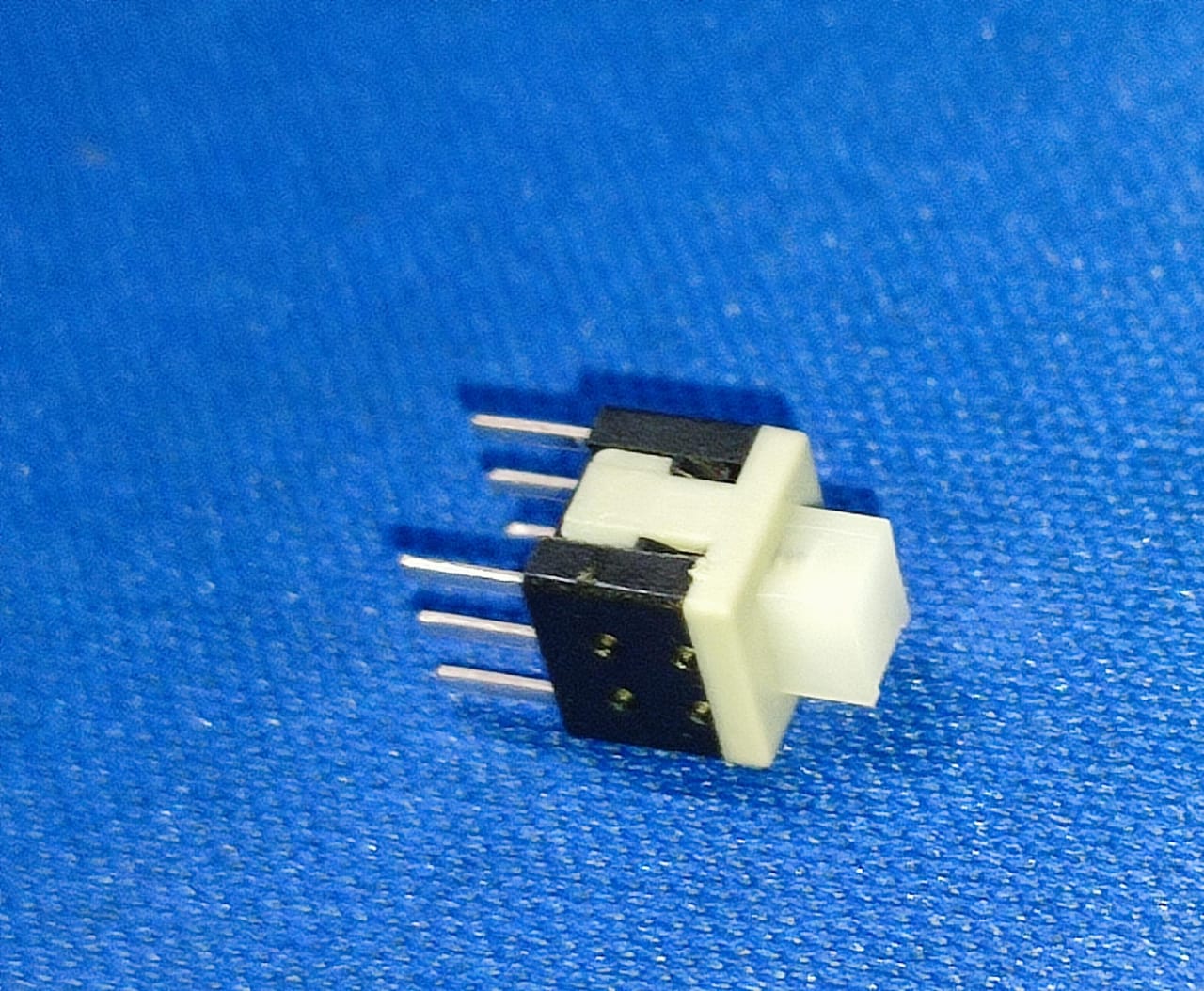 6 LEG SWITCH Latching KFC585875-Z HanElectricity Pushbutton Switches ETD11141