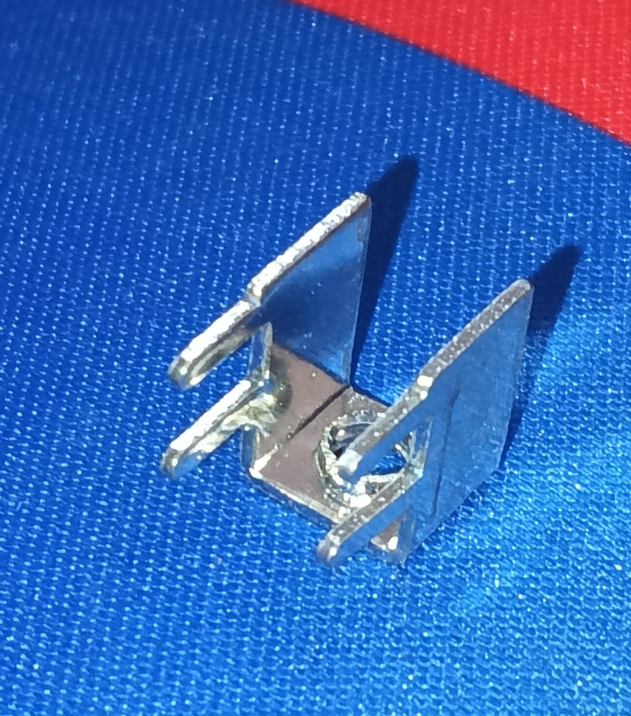 M4  RIGHT ANGLE PCB Mountable Welding Terminal Block connector ETD11468