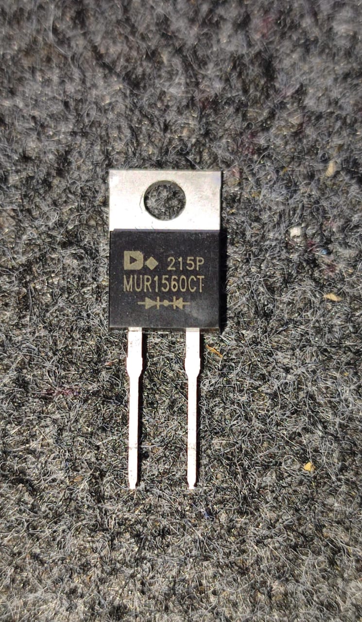 MUR1560 2 leg TO220 doingter U1560 ULTRAFAST Diode 15A 600V ETA1698