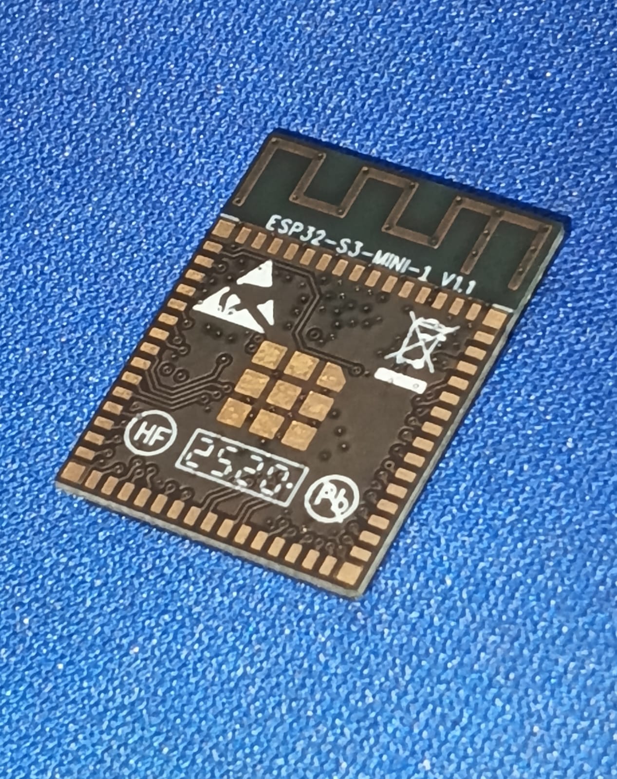 ESP32-S3-MINI-1-N8 ESPRESSIF Original SMD Module ESP32 S3  ETH6677