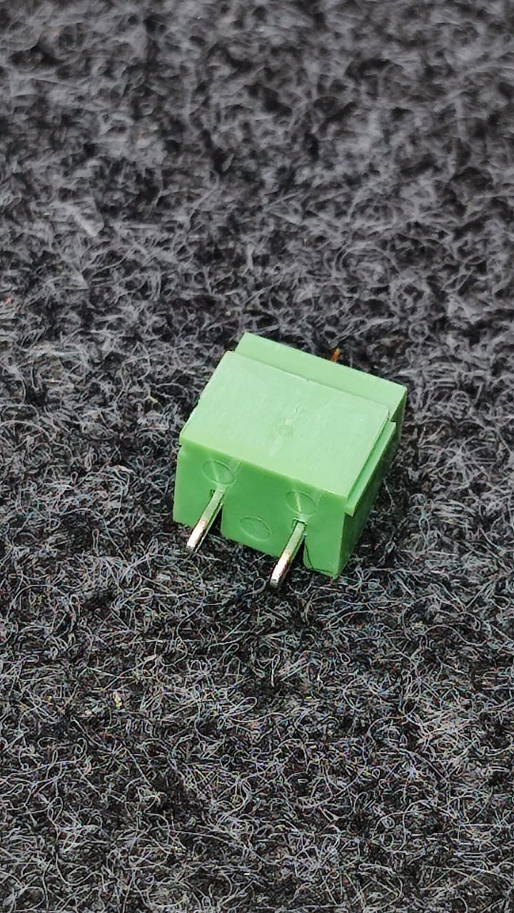 XY126V 2 Pin XINYA PCB Mount Terminal Block connector 10A 5MM ET7165