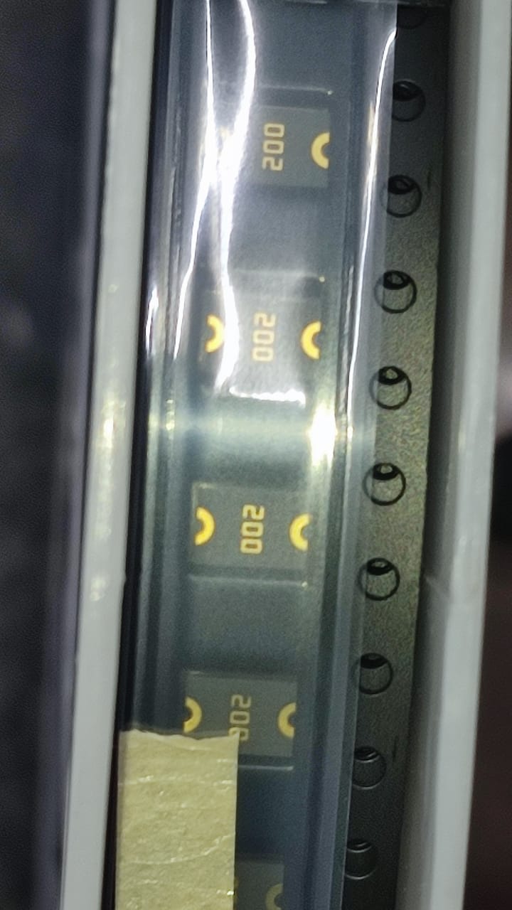 2A 8V 1812 PPTC fuse smd MF-MSMF200L-2 BOURNS 200 Resettable Fuse ETD11104