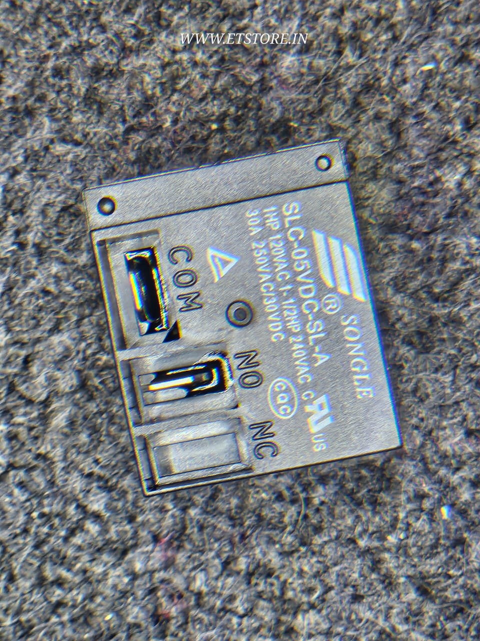 5V 30A BOX Relay SLC-05VDC-SL-A Songle 1 Form A: 1A (SPST-NO) 4 LEG ETA2762