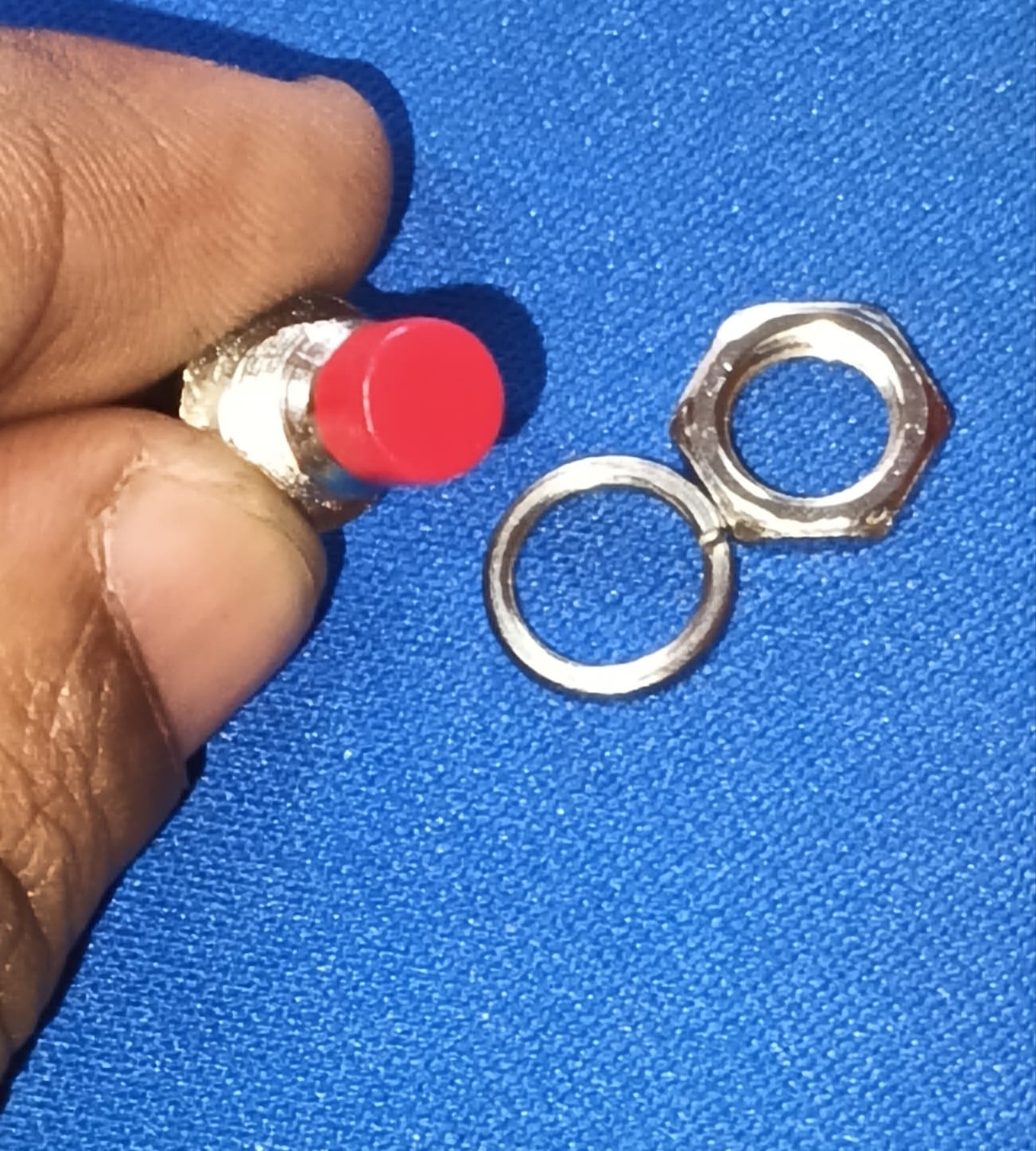 PBS1 Calonix Momentary Push button Switch ETD11471