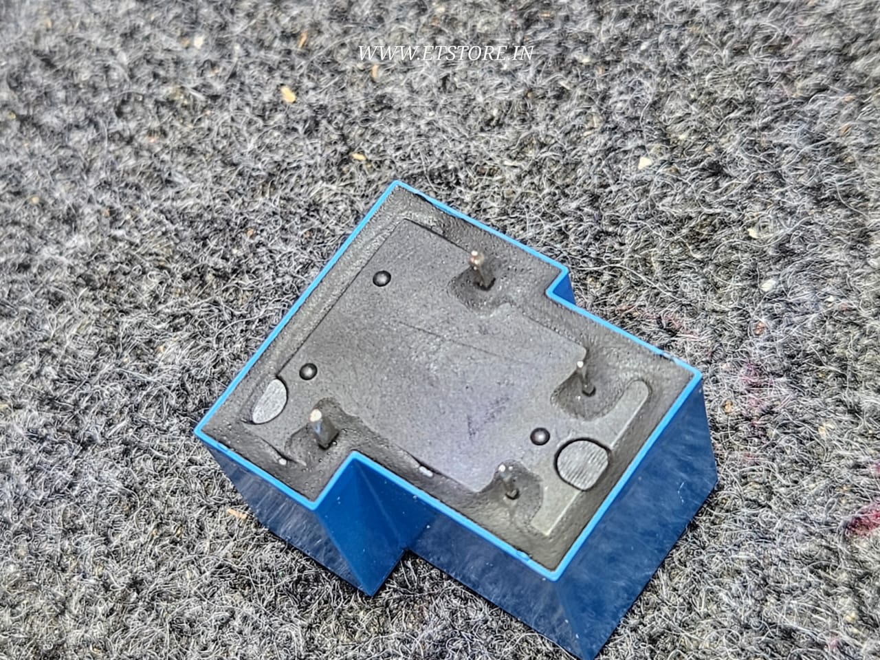 5V 30A T RELAY SLA-05VDC-SL-A Songle 1 Form A: 1A (SPST-NO) 4PIN  ETA2761