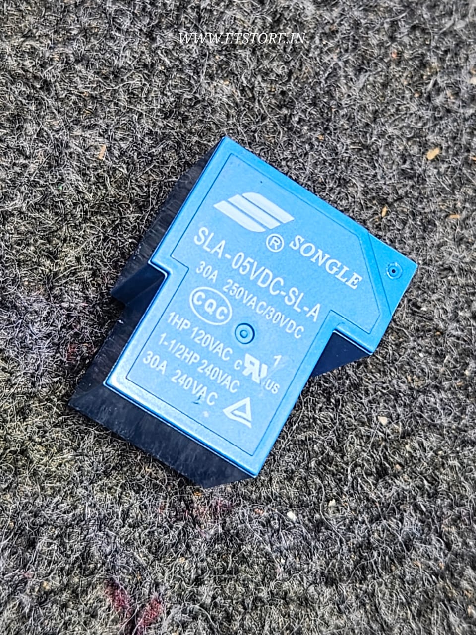 5V 30A T RELAY SLA-05VDC-SL-A Songle 1 Form A: 1A (SPST-NO) 4PIN  ETA2761