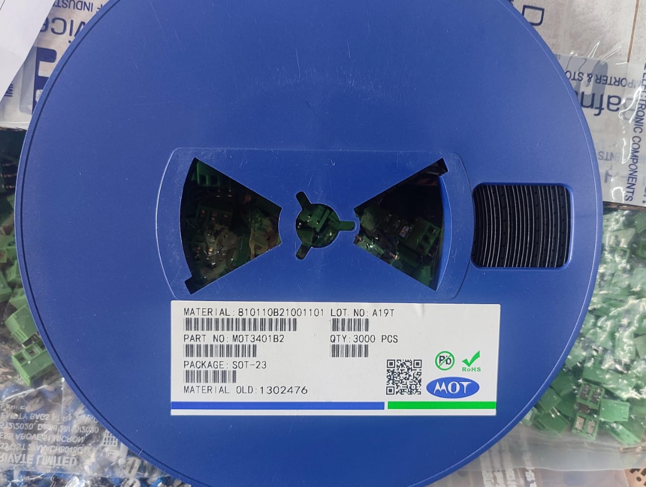 AO3401 A19T SOT23 SMD MOSFET MDD P Channel 30V 4A mot inmarck ETA1112