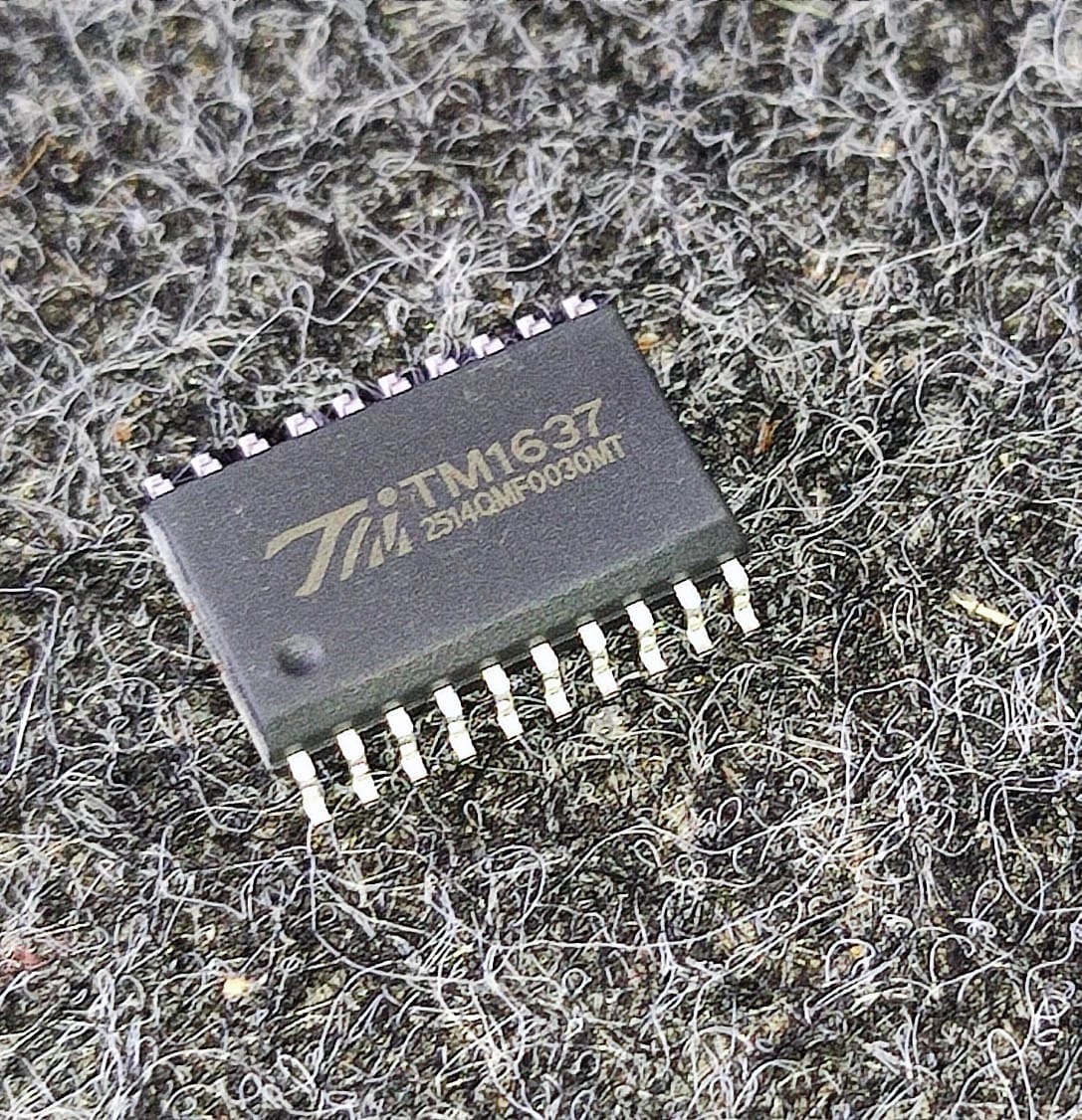 TM1637 SMD SOP-20 Titan Micro Electronics 1637 ETA1363