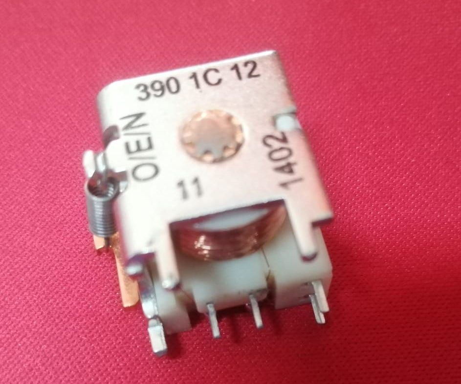 390 1C 12 RELAY OEN Automotive Relay 12V 390-1C-12 ET11312