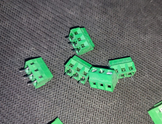 ZB012 3.81mm pitch 3 PIN TERMINAL BLOCK PCB STRAIGHT 300V 10A 3P ET8345