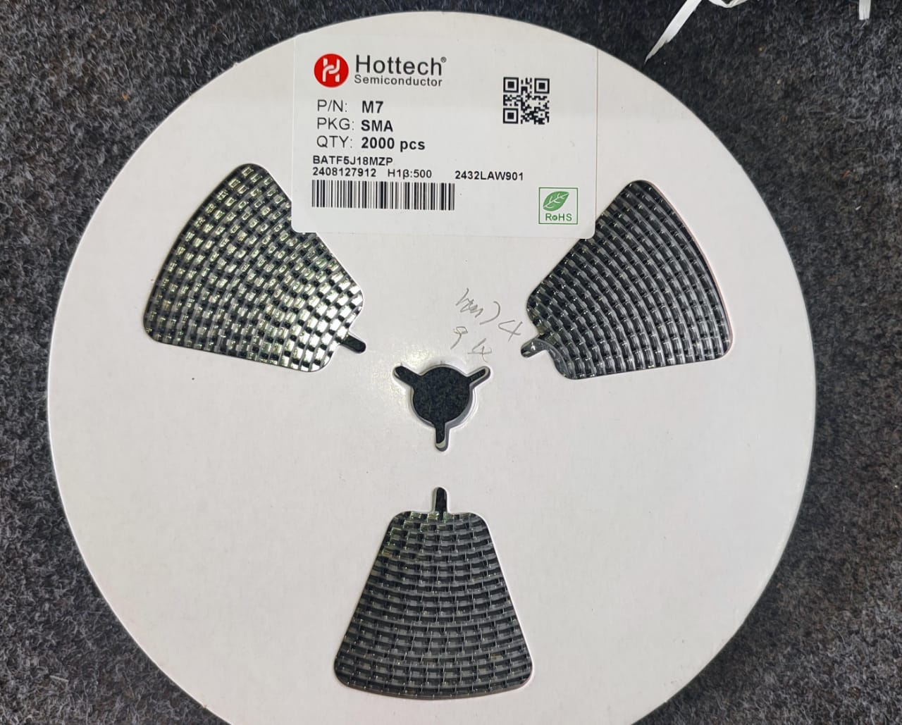 M7 Diode DO214AC(G) hottech SMD 1A 1000V 1N4007 in4007 ETA1144