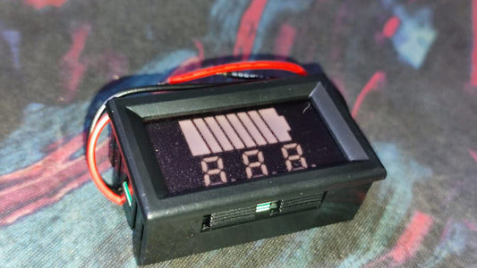 Digital LED DC Voltmeter 5-24V Panel 2 Wire Voltage Meter RED Battery Monitor ET11129