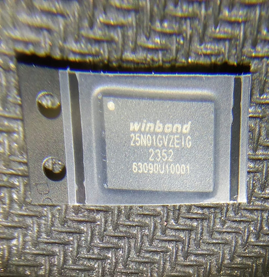 W25N01GVZEIG  1Gbit WSON-8-EP(6.1x8) NAND FLASH MEMORY A2060