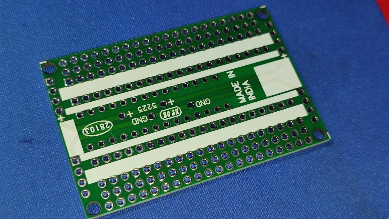 40 PIN TO 4 PIN DIP IC BREAKOUT DOT BOARD PCB  ET5804