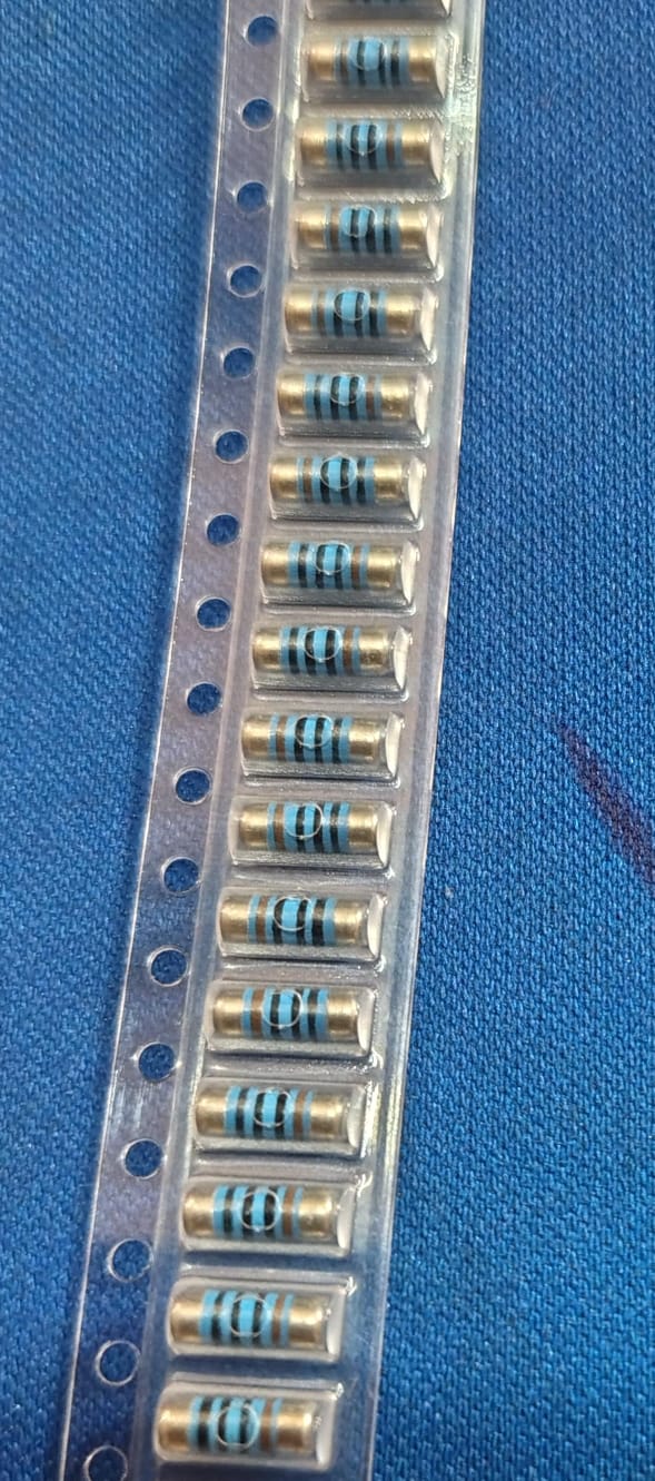 100 OHM  1W MELF-0207 1% MFR CSR0207FTDT1000 Viking 100E 100R ETE9990