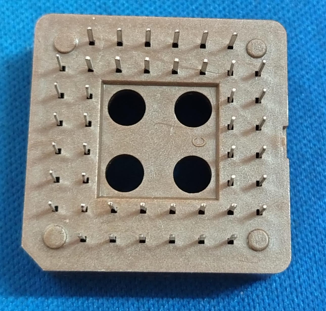 DS1032-44SDKT1A 44PIN  CONNFLY Elec 1.27mm  PLCC IC Sockets ETE9986