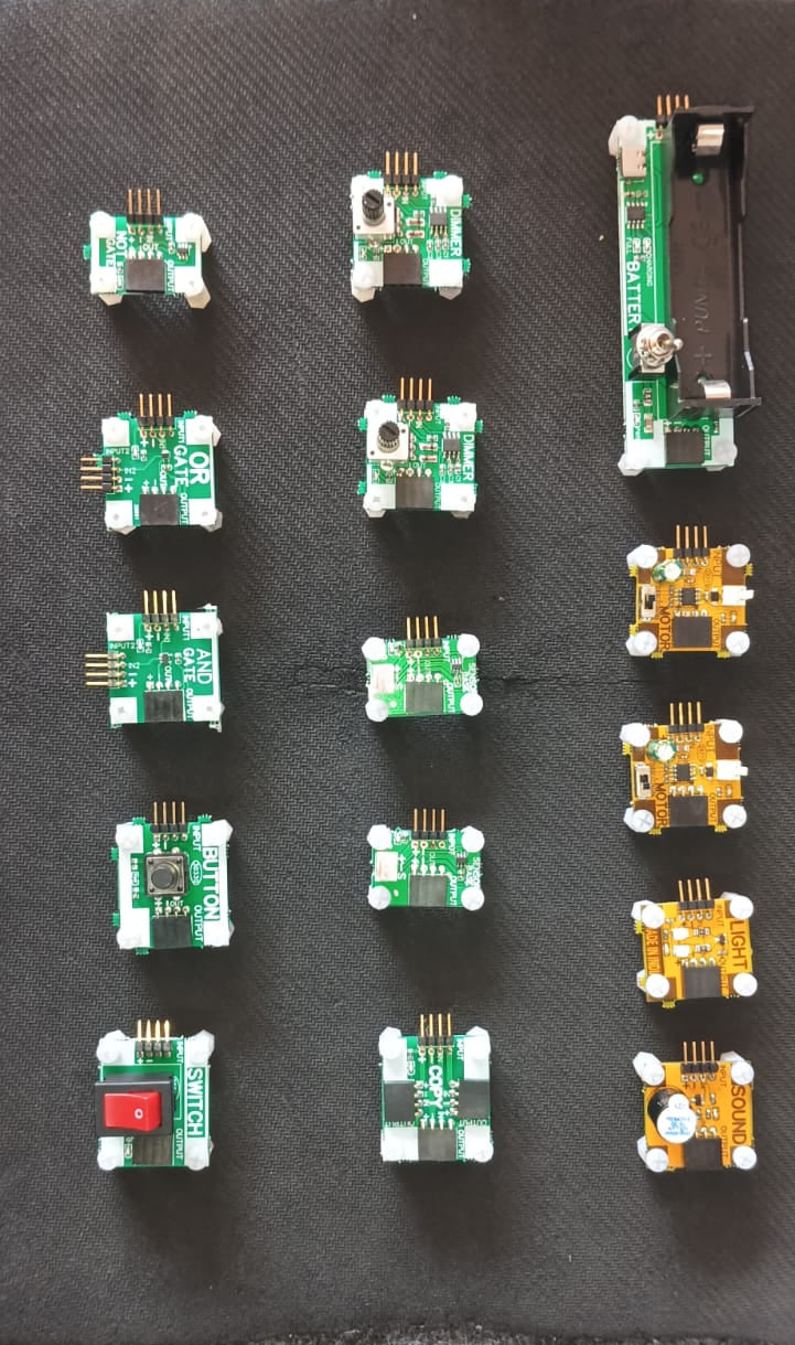 ETS STEM KIT 15 BLOCKS  5V DC ETE9935