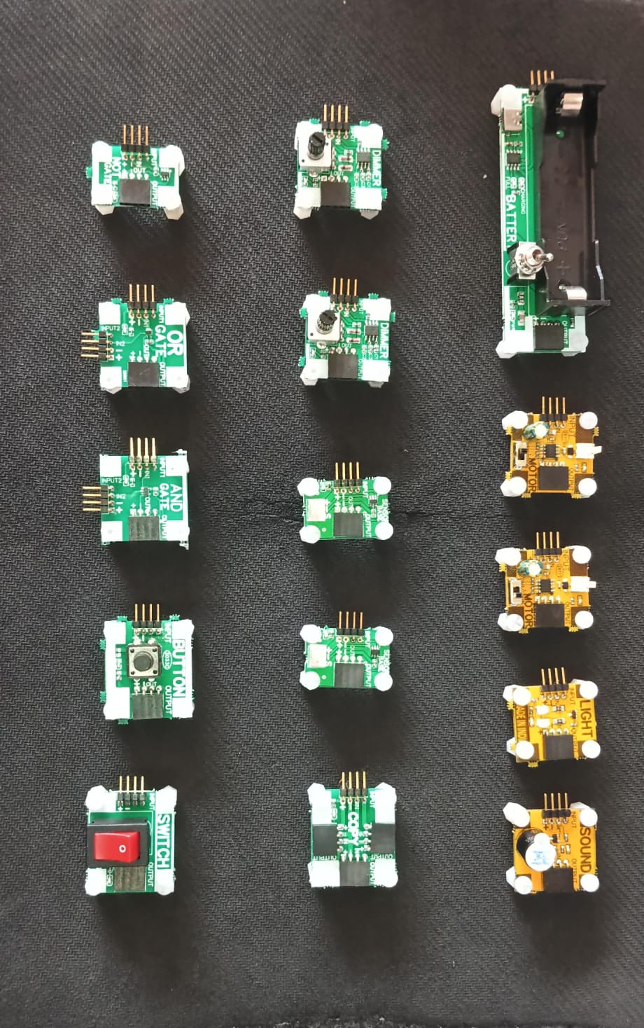 ETS STEM KIT 15 BLOCKS  5V DC ETE9935