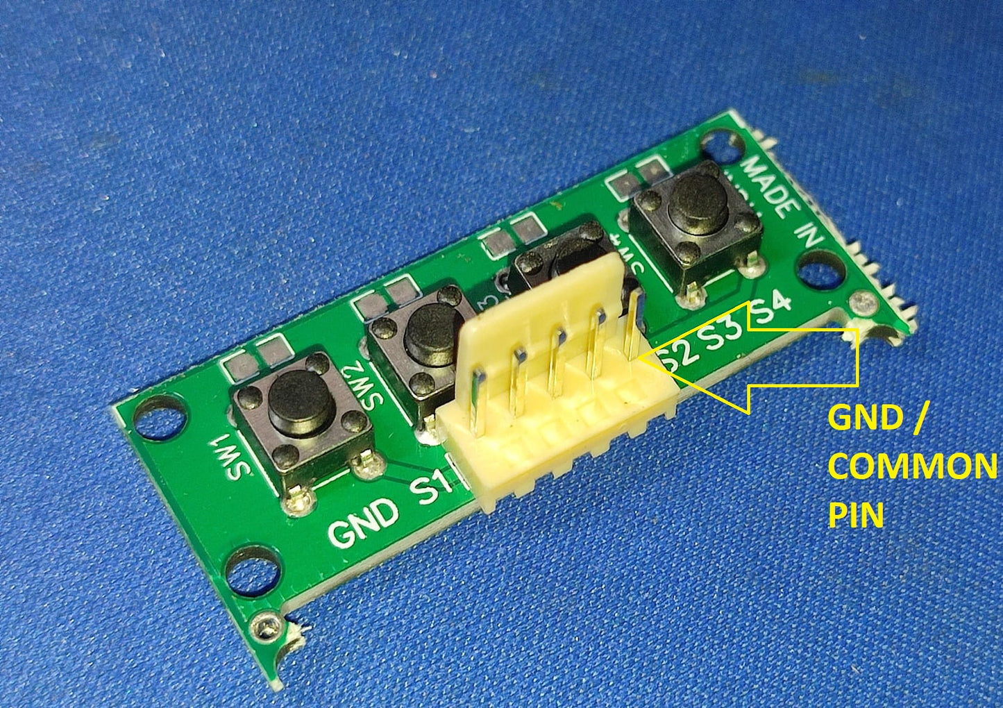 1X4 Keypad module 4 keys Switch ET11244 – EMERGING TECHNOLOGIES