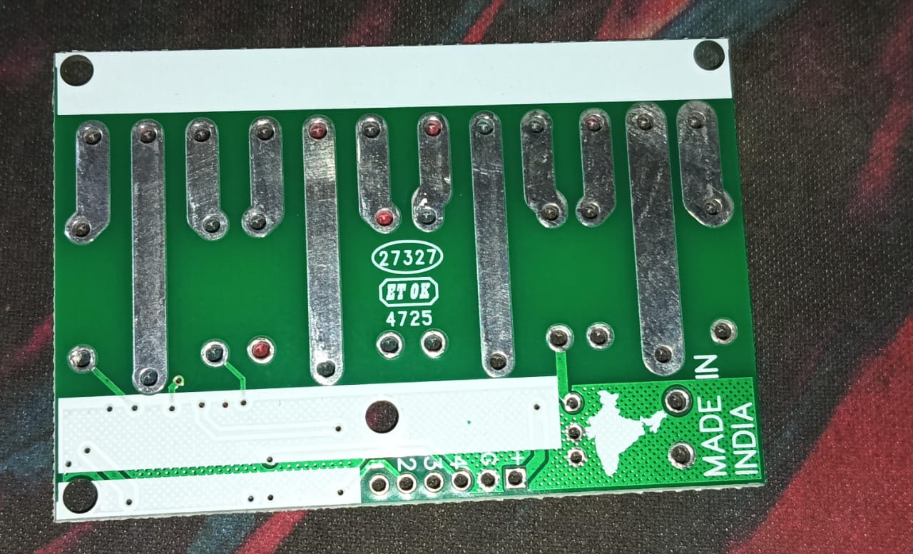 PCB FOR 4 channel 5v or 12v High trigger RELAY MODULE 4CH ET7265