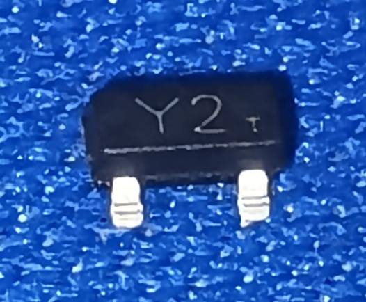 SS8550 SOT23 HOTTECH Y2 PNP SMD Transistor 25V 1.5A ET9812