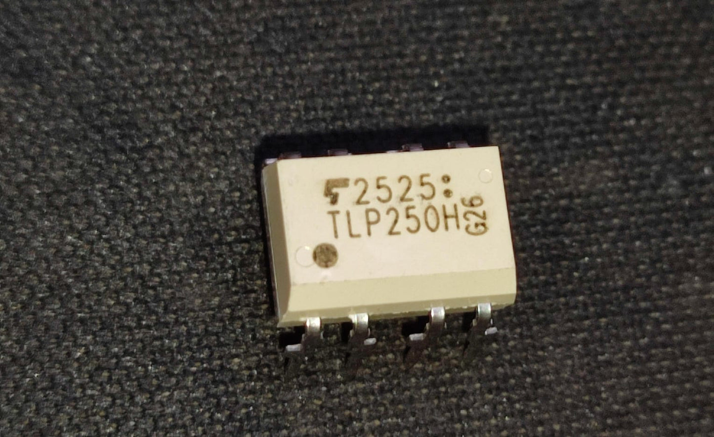 TLP250H(F) DIP8 TOSHIBA TLP 250 ETA1169
