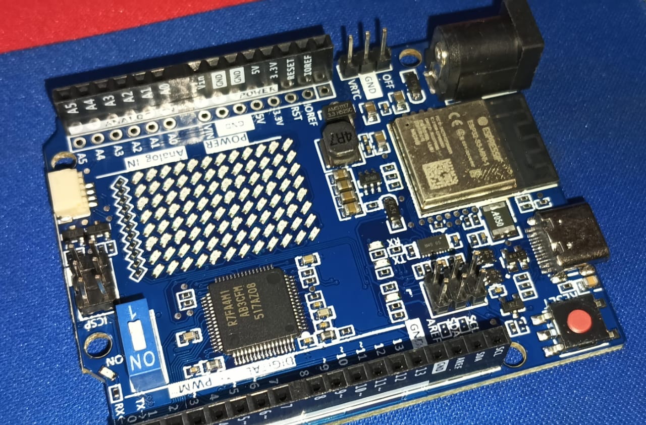 UNO R4 WIFI c type USB ET11300