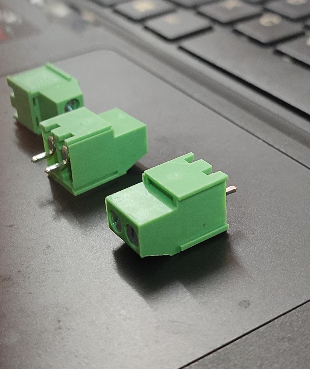 XY129V 2 Pin 5mm PCB Terminal Block connector XINYA 300V 20A 129 2Pin ET8281