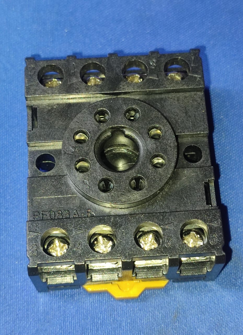 Relay Base For PLA MPC 2C series 8 pin 16A RAIL MOUNT ET11345