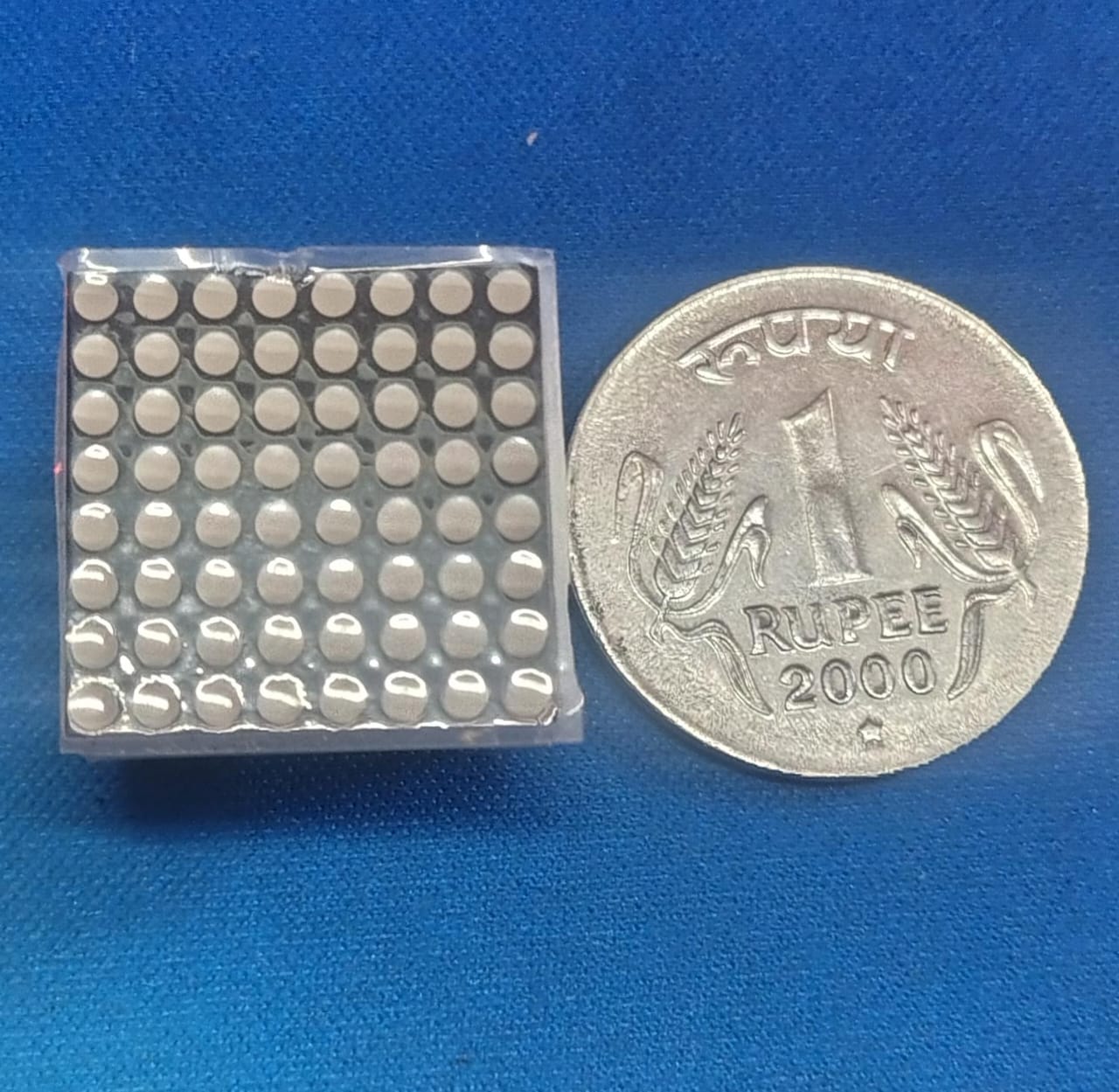 8x8 Red LED Dot Matrix  Red 20X20mm SZ420788N/64 ARKLED CC ETA2672