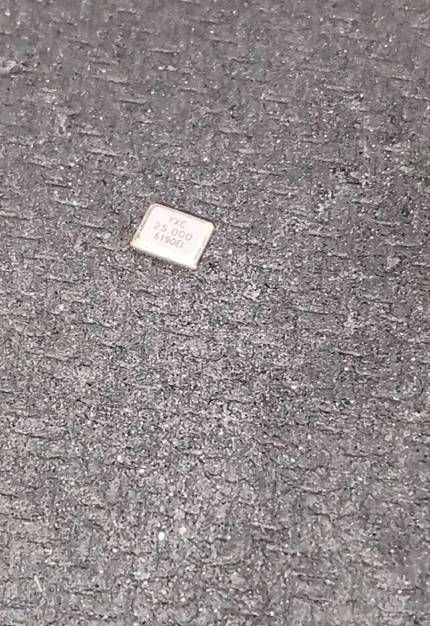 25MHz SMD3225-4P SMD crystal YXC X322525MOB4SI 25.000 ET10952