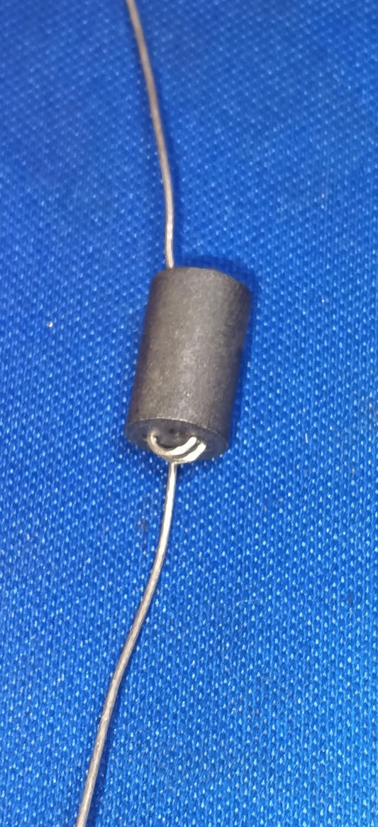 ZELKCZRH-6x10-2.5T ZE 600 OHM @100MHz 1 Line Ferrite Bead D6xL10mm ETH6741