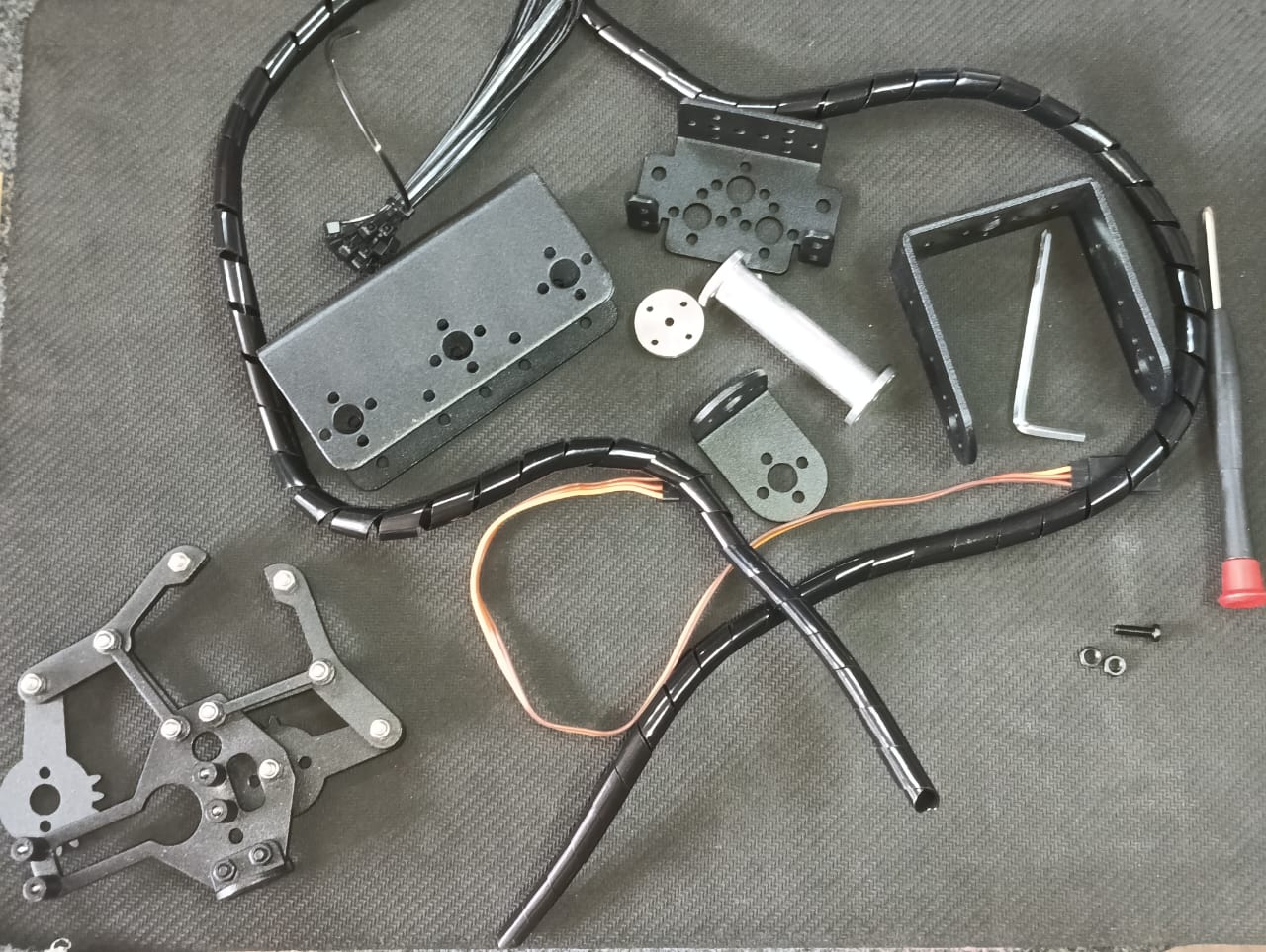 6 DOF MG995 PICK AND PLACE ARM  Kit DIY UNASSEMBLED ET11131