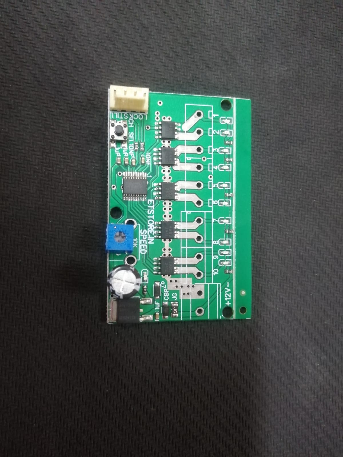 DC Design Chaser 10 / 8 / 6 / 4 Channel with small speed controller & without connector 7-15V DC 8A ET11241