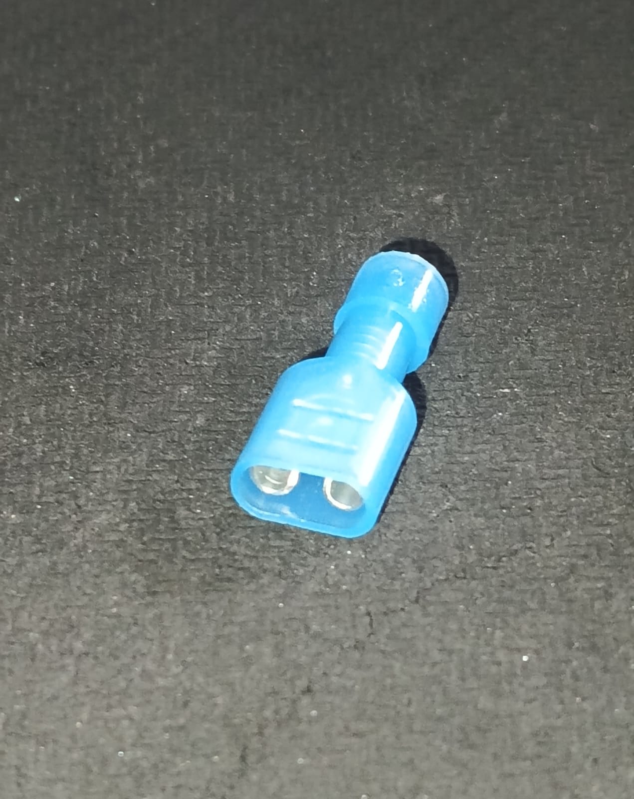 AT-FDFN2-250 BLUE Insulated Female Spade Terminals Locking Connector ETH6806