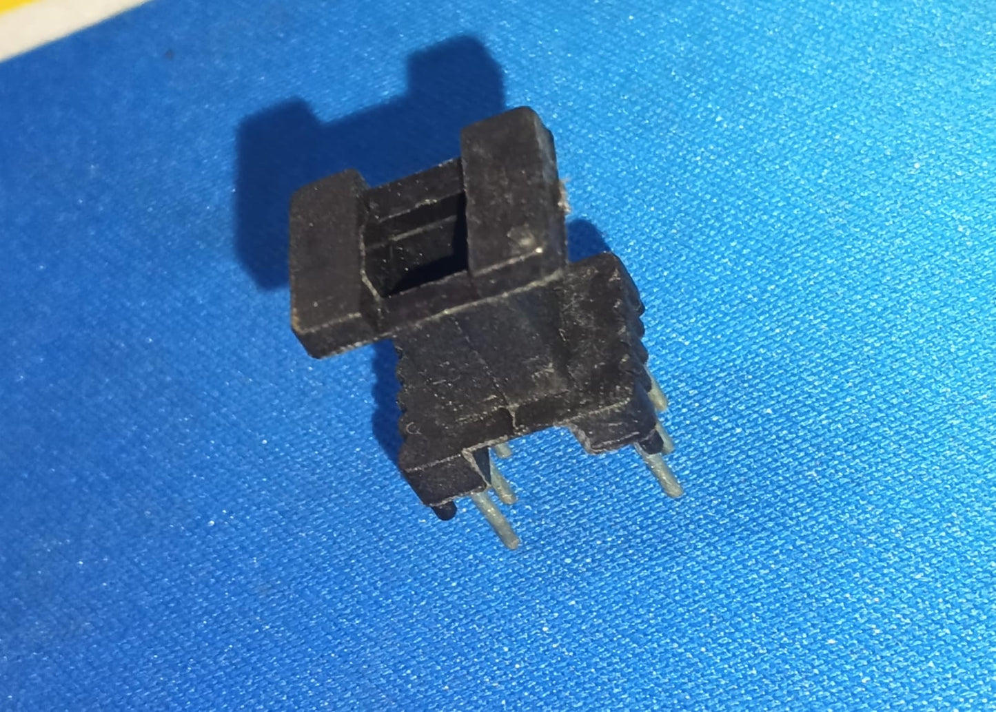 EE20 EE BOBBIN 6 PIN 1 PIECE ET10649