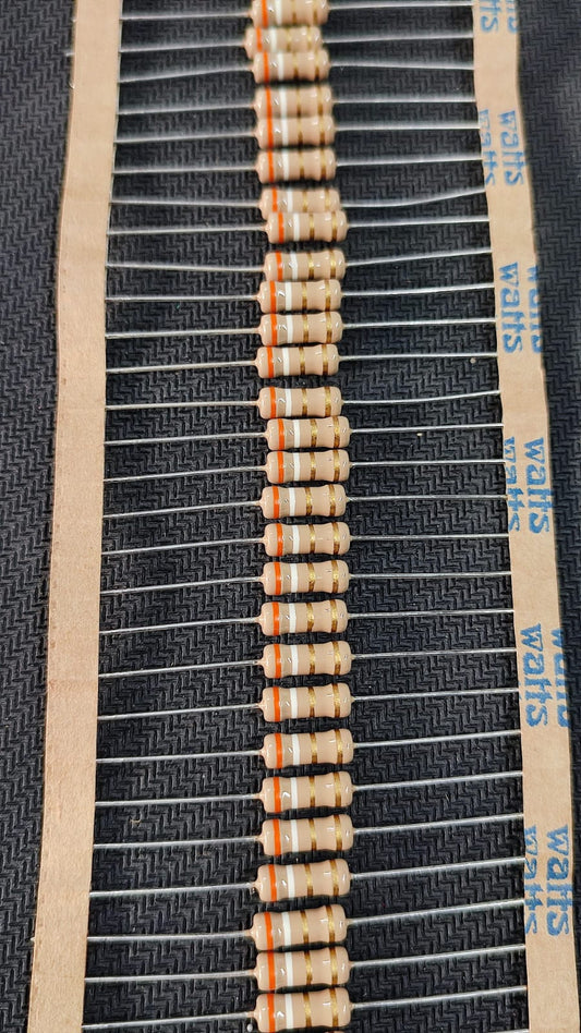 3.9 OHM 1W RESISTOR CFR TOLERANCE 5% 3R9 3E9 ETA1903