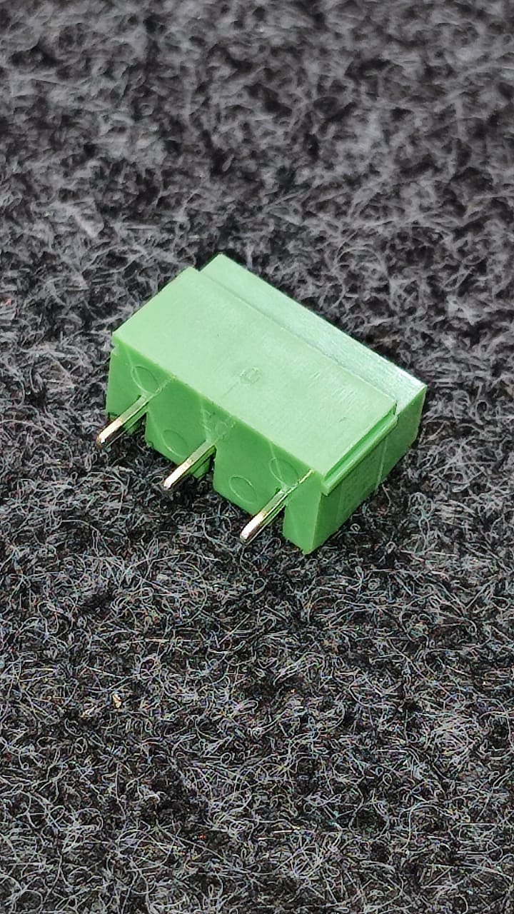 XY126V 3Pin PCB Mount Terminal Block connector 10A 5MM XINYA ET7201