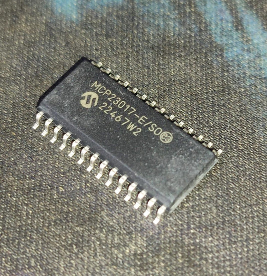 MCP23017-E/SO SOIC-28 MICROCHIP 16 Bit I/O Expander 23017 ETA2597