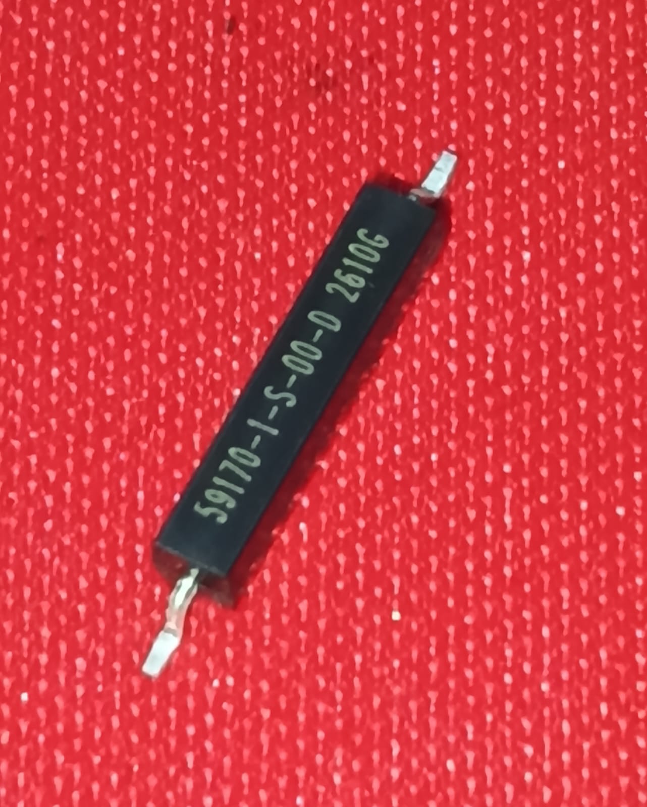59170-1-S-00-D SMD Littelfuse SMD Magnetic, Reed Switches ETA2772