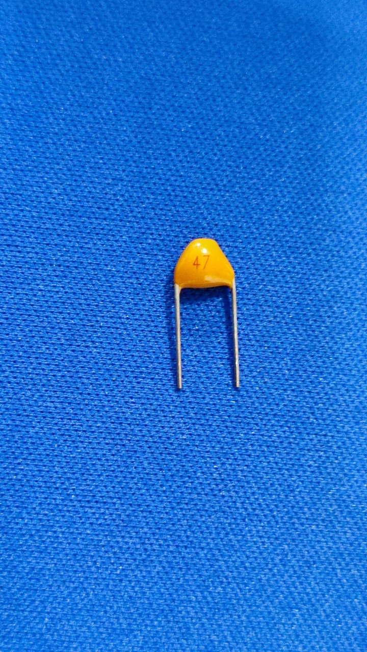 47PF 50V 47 MLCC Capacitor Tolerance 10% ET7487