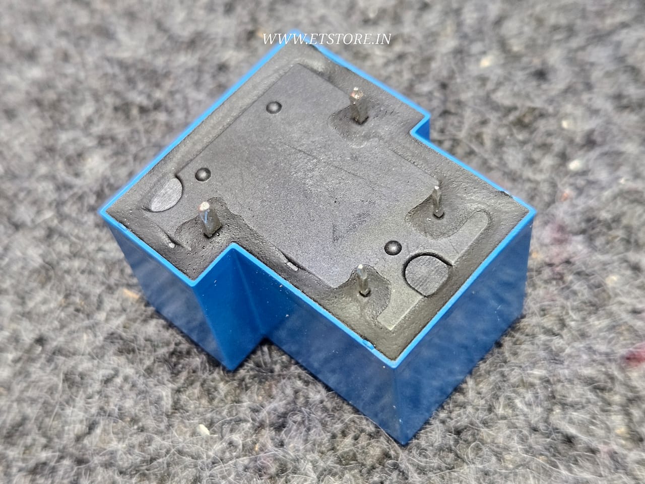 5V 30A T RELAY SLA-05VDC-SL-A Songle 1 Form A: 1A (SPST-NO) 4PIN  ETA2761