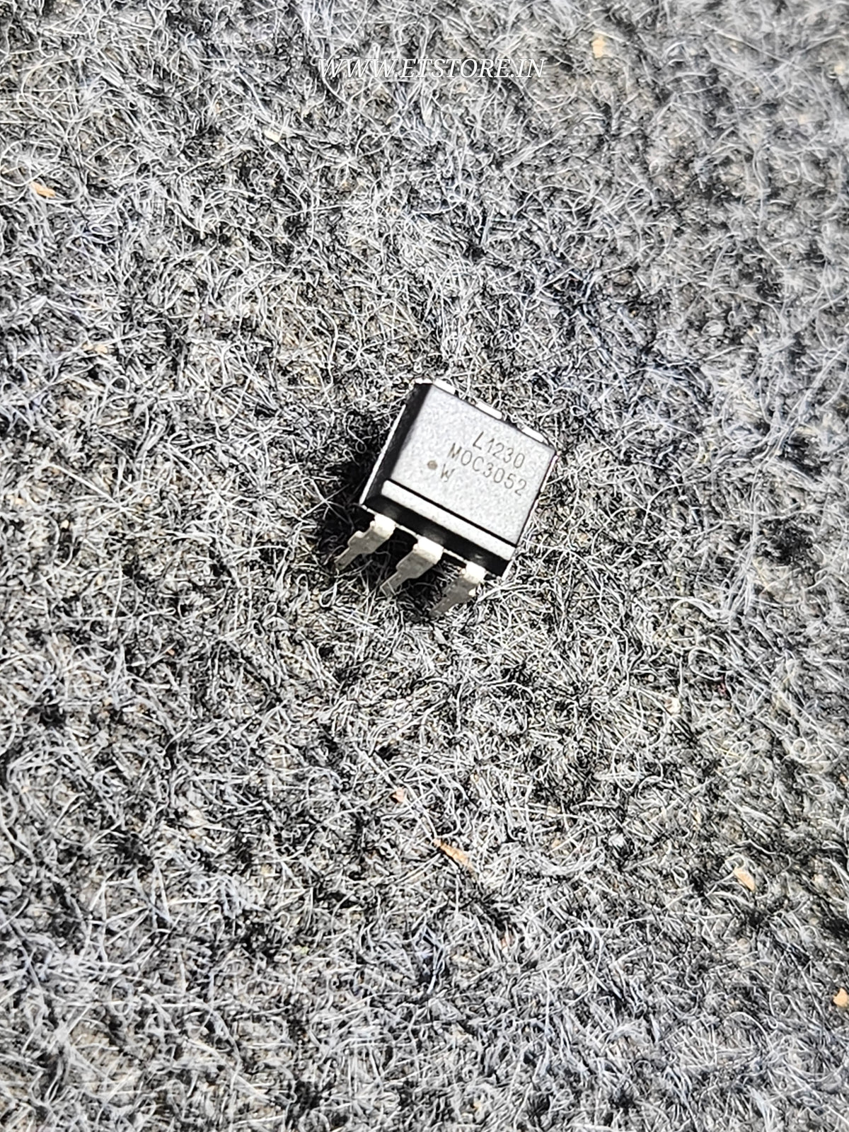 MOC3052M DIP6 opto coupler LITEON ETA1504