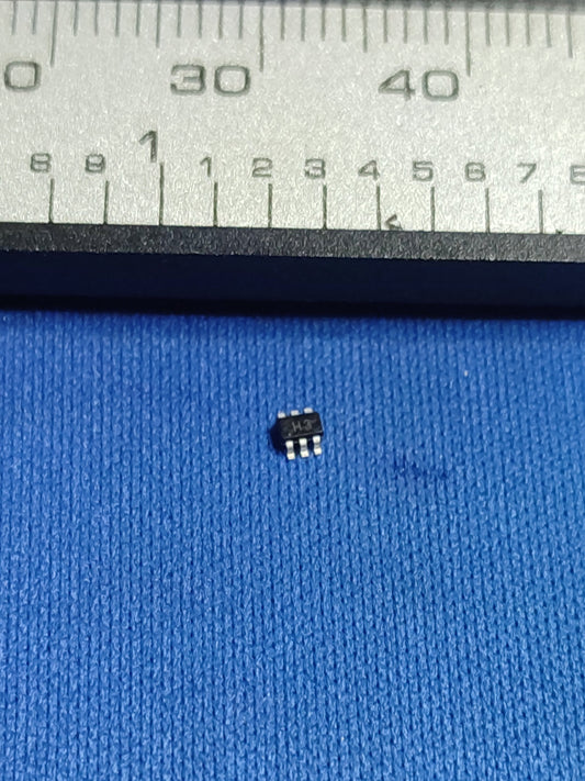 UMH3N SOT-363 H3 CBI 50V 100mA Dual NPN Digital Transistors ETH6874